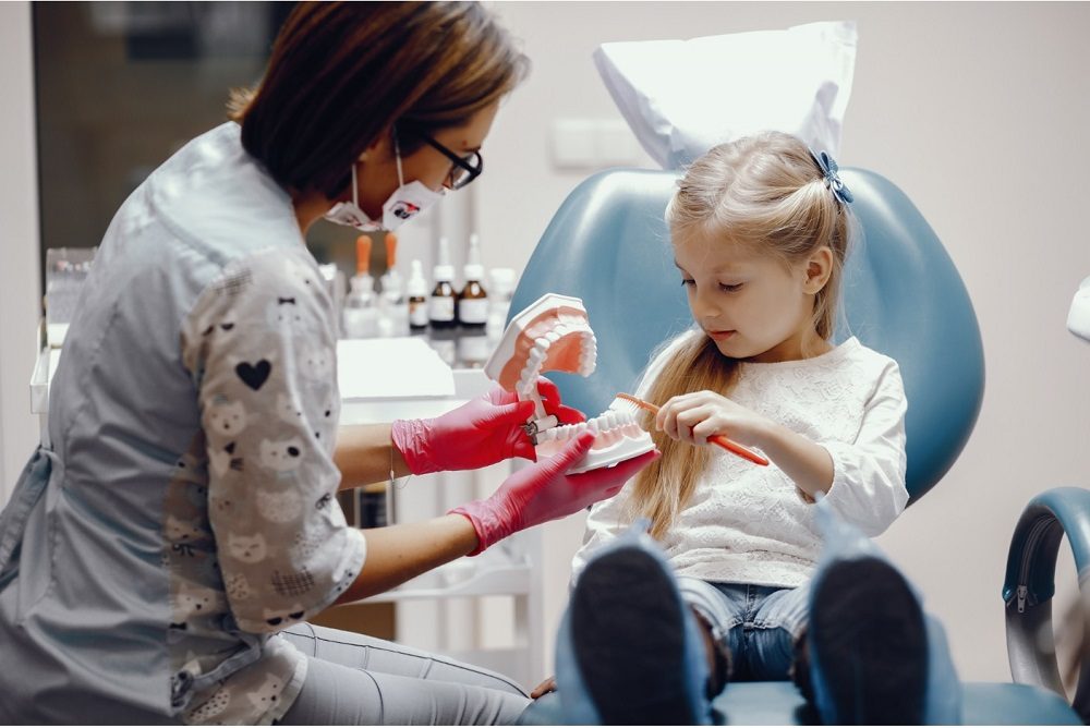 Особенности детской стоматологии и её услуг